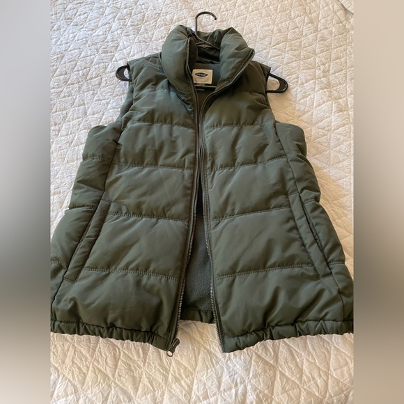 Puffer best - Picture 1 of 3